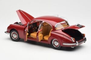 Daimler 250 V8 Červený Paragon 1:18 PA-98312 Kov – obrázok 5 z 8