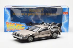 DeLorean DMC-12 Time Machine Back to the Future Strieborný Sun Star 1:18 2711 Kov – obrázok 2 z 8