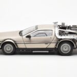 DeLorean DMC-12 Time Machine Back to the Future Strieborný Sun Star 1:18 - image 3 of 8
