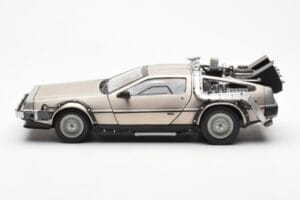 DeLorean DMC-12 Time Machine Back to the Future Strieborný Sun Star 1:18 2711 Kov – obrázok 3 z 8