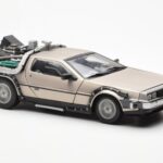 DeLorean DMC-12 Time Machine Back to the Future Strieborný Sun Star 1:18 - image 6 of 8