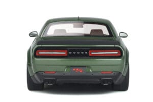 Dodge Challenger R/T SCAT Pack Widebody Zelený GT Spirit 1:18 GT815 Živica – obrázok 5 z 5