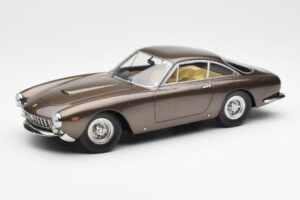 Ferrari 250 GT Lusso Hnedý Metalíza KK-Scale 1:18 181023