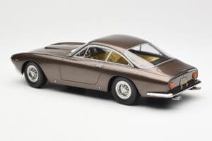 Ferrari 250 GT Lusso Hnedý Metalíza KK-Scale 1:18 181023 Kov – obrázok 5 z 6