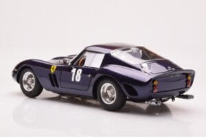 Ferrari 250 GTO Monterey Historic Races Laguna Seca 2004 CMC 1:18 M-255 Kov – obrázok 5 z 7