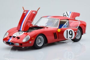 Ferrari 250 GTO #19 24 Hours of Le Mans 1962 Kyosho 1:18 08438A Kov – obrázok 2 z 10