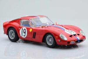 Ferrari 250 GTO #19 24 Hours of Le Mans 1962 Kyosho 1:18 08438A Kov – obrázok 6 z 10