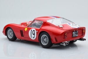 Ferrari 250 GTO #19 24 Hours of Le Mans 1962 Kyosho 1:18 08438A Kov – obrázok 7 z 10