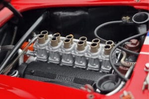 Ferrari 250 GTO #19 24 Hours of Le Mans 1962 Kyosho 1:18 08438A Kov – obrázok 9 z 10