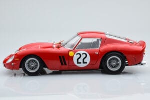 Ferrari 250 GTO #22 24 Hours of Le Mans 1962 Kyosho 1:18 08438B Kov – obrázok 4 z 10