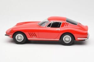 Ferrari 275 GTB Červený CMR 1:18 CMR033 Kov – obrázok 3 z 6