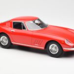 Ferrari 275 GTB Červený CMR 1:18 CMR033 - image 4 of 6
