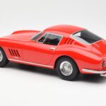 Ferrari 275 GTB Červený CMR 1:18 CMR033 - image 5 of 6