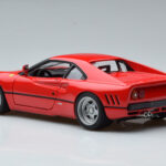 Ferrari 288 GTO Červený Hot Wheels 1:18 - image 6 of 10