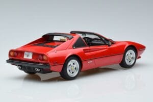Ferrari 308 GTS QV Magnum PI GT Spirit 1:18 GT368 Živica – obrázok 2 z 6