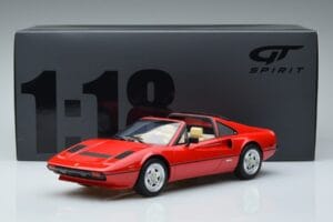 Ferrari 308 GTS QV Magnum PI GT Spirit 1:18 GT368 Živica – obrázok 6 z 6