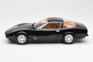 Ferrari 365 GTC4 Čierny KK-Scale 1:18 180284 Kov – obrázok 3 z 6