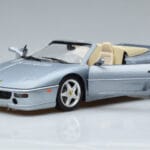Ferrari F355 Spider Hot Wheels 1:18 23907 Kov - image 2 of 7