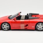 Ferrari F355 Spider Červený UT Models 1:18 - image 3 of 6