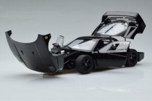 Ferrari F40 Lightweight Čierny Kyosho 1:18 08412BK Kov – obrázok 9 z 12