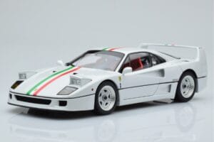 Ferrari F40 Perleťová Biela Italy Kyosho 1:18 08416PWT-G