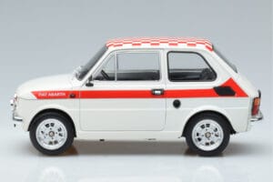 Fiat 126 Abarth Biely MCG 1:18 MCG18325 Kov – obrázok 3 z 6