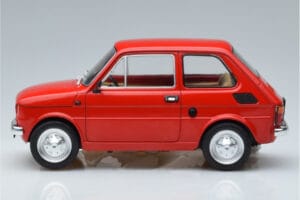 Fiat 126 Červený MCG 1:18 MCG18323 Kov – obrázok 3 z 6