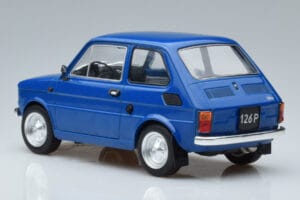 Fiat 126P Modrý MCG 1:18 MCG18324 Kov – obrázok 5 z 6