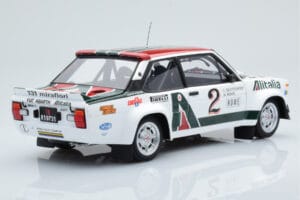 Fiat 131 Abarth Alitalia #2 W. Röhrl / C. Geistdörfer Rally Monte Carlo 1978 Kyosho 1:18 08376G Kov – obrázok 3 z 10