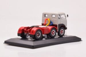 Fiat 690 T1 Biely IXO 1:43 TR176 Kov – obrázok 2 z 4