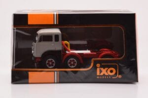 Fiat 690 T1 Biely IXO 1:43 TR176 Kov – obrázok 4 z 4