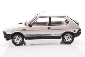 Fiat Ritmo TC 125 Abarth Strieborný MCG 1:18 MCG18417 Kov – obrázok 3 z 6