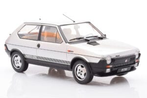 Fiat Ritmo TC 125 Abarth Strieborný MCG 1:18 MCG18417 Kov – obrázok 4 z 6