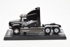 Ford Aeromax Čierny IXO 1:43 TR179