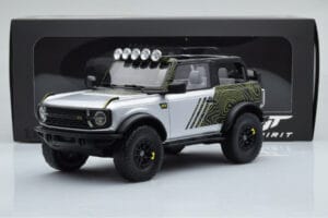 Ford Bronco RTR Iconic Strieborný GT Spirit 1:18 GT404 Živica – obrázok 6 z 6