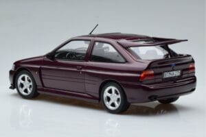 Ford Escort RS Cosworth Fialová Norev 1:18 182778 Kov – obrázok 5 z 6