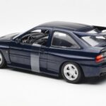 Ford Escort RS Cosworth Modrý Metallic UT Models 1:18 180082101-R1 - image 4 of 6