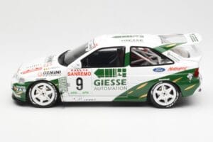 Ford Escort RS Cosworth B. Thiry / S. Prevot Rally San Remo 1994 Otto 1:18 OT1038 Živica – obrázok 3 z 6