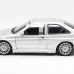 Ford Escort RS Cosworth Cestná Verzia Strieborný UT Models 1:18 - image 3 of 6