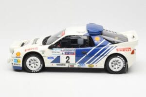 Ford RS200 Gr.B #2 S. Blomqvist / B. Berglund Lombard RAC Rally 1986 Otto 1:18 OT679 Živica – obrázok 3 z 6