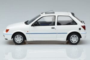 Ford Fiesta Mk3 XR2i Otto 1:18 OT967 Živica – obrázok 3 z 6