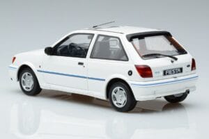 Ford Fiesta Mk3 XR2i Otto 1:18 OT967 Živica – obrázok 5 z 6