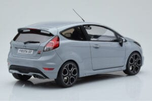 Ford Fiesta ST2000 Šedý Otto 1:18 OT985 Živica – obrázok 2 z 6