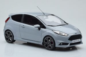 Ford Fiesta ST2000 Šedý Otto 1:18 OT985 Živica – obrázok 4 z 6
