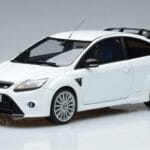Ford Focus RS Mk2 Biely Otto 1:18 OT977 Živica