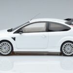 Ford Focus RS Mk2 Biely Otto 1:18 OT977 Živica - image 3 of 6
