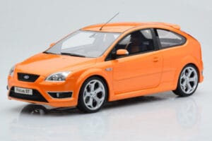 Ford Focus Mk2 ST 2.5 Electric Oranžový Otto 1:18 OT961