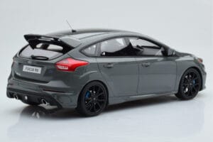 Ford Focus RS Mk3 Stealth Šedý Otto 1:18 OT779 Živica – obrázok 2 z 6