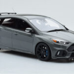 Ford Focus RS Mk3 Stealth Šedý Otto 1:18 - image 4 of 6