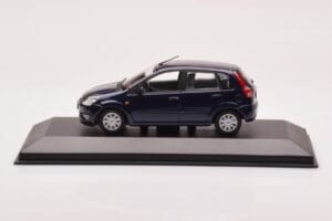 Ford Fusion Modrý Minichamps 1:43 403082205